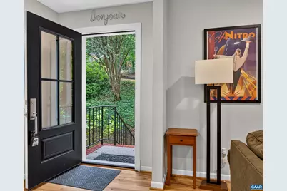 98 Oak Forest Cir, Charlottesville, VA 22901 - Photo 4