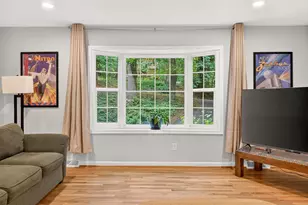 98 Oak Forest Cir, Charlottesville, VA 22901 - Photo 8