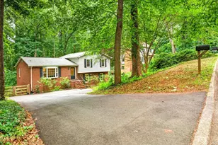 98 Oak Forest Cir, Charlottesville, VA 22901 - Photo 32