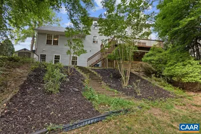 2669 Kendalwood Ln, Charlottesville, VA 22911 - Photo 4