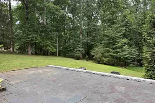 860 Flordon Dr, Charlottesville, VA 22901 - Photo 4