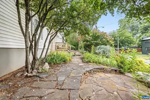107 Perry Dr, Charlottesville, VA 22902 - Photo 24