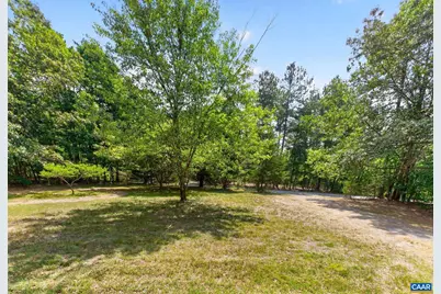 7124 Albevanna Spring Rd, Scottsville, VA 24590 - Photo 30