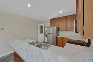 7124 Albevanna Spring Rd, Scottsville, VA 24590 - Photo 6