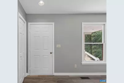 7124 Albevanna Spring Rd, Scottsville, VA 24590 - Photo 10