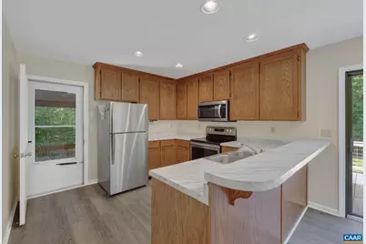 7124 Albevanna Spring Rd, Scottsville, VA 24590 - Photo 4