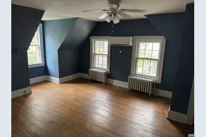 524 Valley Rd, Charlottesville, VA 22903 - Photo 4