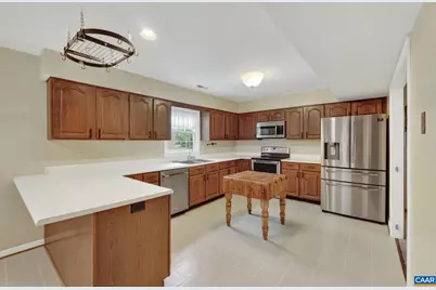 3064 Amberfield Trl, Charlottesville, VA 22911 - Photo 12