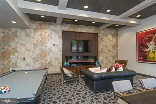 7 N Calvert St, Baltimore, MD 21202 - Photo 8