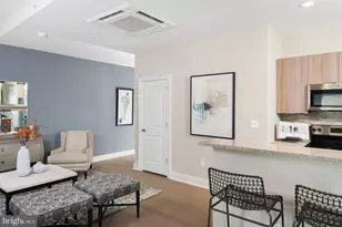 300 St Paul Pl, Baltimore, MD 21202 - Photo 36