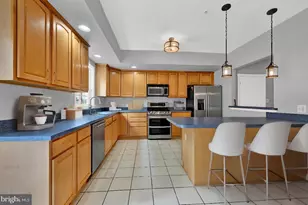 1707 E Lombard St, Baltimore, MD 21231 - Photo 16