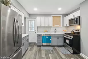 426 S Smallwood St, Baltimore, MD 21223 - Photo 1