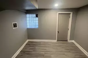 444 E 28th St, Baltimore, MD 21218 - Photo 20