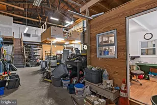 101 N Clinton St, Baltimore, MD 21224 - Photo 24