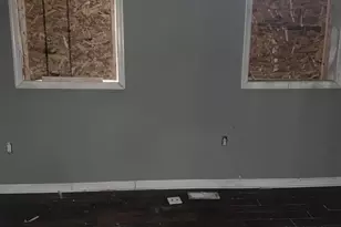 943 N Mount St, Baltimore, MD 21217 - Photo 2