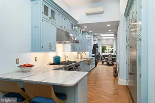 829 Park Ave, Baltimore, MD 21201 - Photo 8