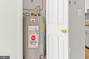 1516 Lancaster St, Baltimore, MD 21231 - Photo 34