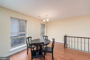 35 Andrew Pl, Baltimore, MD 21201 - Photo 10