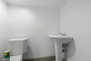 2838 W Lanvale St, Baltimore, MD 21216 - Photo 14