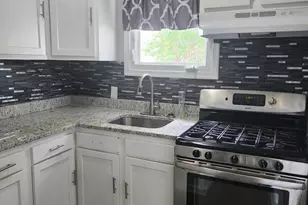 622 Allendale St, Baltimore, MD 21229 - Photo 6