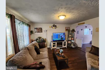 1351 Cambria Street, Baltimore, MD 21225 - Photo 4