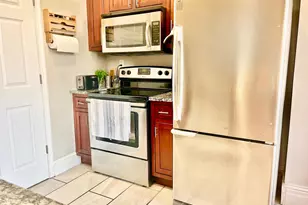 825 N Charles St, Baltimore, MD 21201 - Photo 28