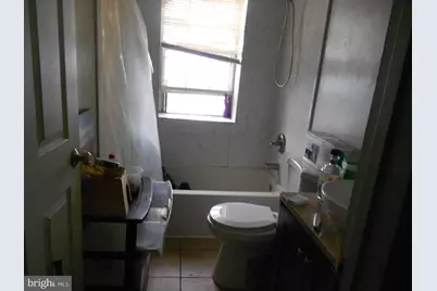 3306 N Hilton Street #202, Baltimore, MD 21216 - Photo 8