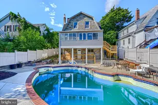 2220 Lake Ave, Baltimore, MD 21213 - Photo 2