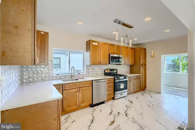 2220 Lake Avenue, Baltimore, MD 21213 - Photo 6