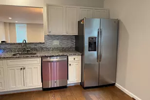 900 Argyle Ave, Baltimore, MD 21201 - Photo 1