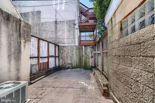 2519 Fleet St, Baltimore, MD 21224 - Photo 10