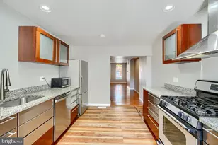 2519 Fleet St, Baltimore, MD 21224 - Photo 8