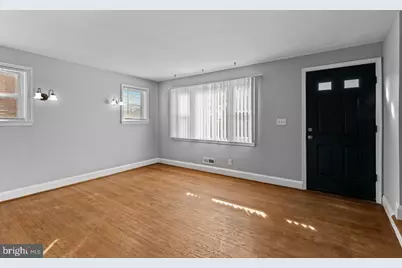 3158 Woodring Avenue, Baltimore, MD 21234 - Photo 8