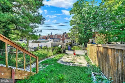 729 E 37th Street, Baltimore, MD 21218 - Photo 24
