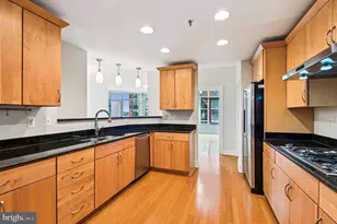 1400 Lancaster St, Baltimore, MD 21231 - Photo 12