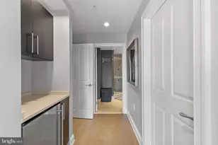 801 Key Hwy, Baltimore, MD 21230 - Photo 32