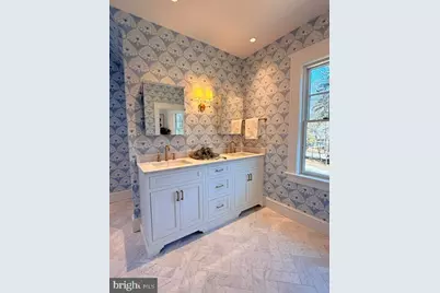 520 Woodlawn Road, Baltimore, MD 21210 - Photo 8