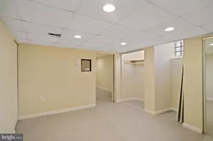 5709 Woodcrest Ave, Baltimore, MD 21215 - Photo 20