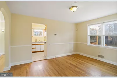 5709 Woodcrest Avenue, Baltimore, MD 21215 - Photo 18