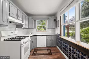 6201 Chinquapin Pkwy, Baltimore, MD 21239 - Photo 4