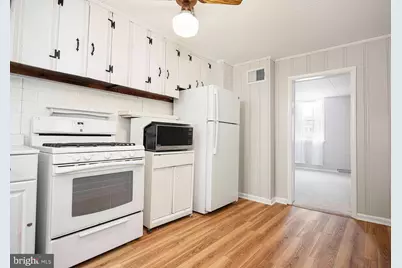 1007 S Highland Avenue, Baltimore, MD 21224 - Photo 14