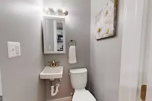 1912 E Pratt St, Baltimore, MD 21231 - Photo 8