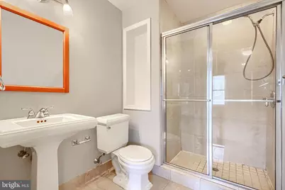612 S Clinton Street S, Baltimore, MD 21224 - Photo 26