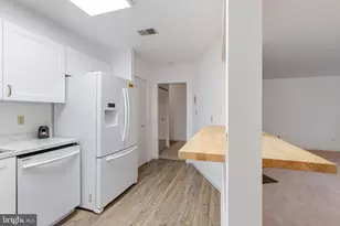 1701 Mt Washington Ct, Baltimore, MD 21209 - Photo 10