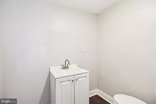 730 N Edgewood St, Baltimore, MD 21229 - Photo 10