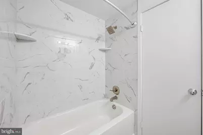 13 Andrew Place #R103, Baltimore, MD 21201 - Photo 28