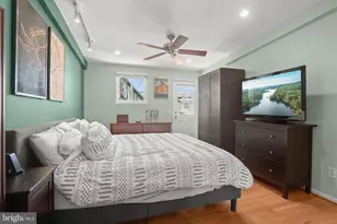 916 S Clinton St, Baltimore, MD 21224 - Photo 16