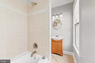 308 S Collington, Baltimore, MD 21231 - Photo 20