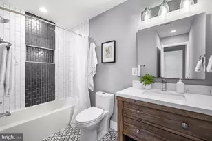 401 S Chester, Baltimore, MD 21231 - Photo 34