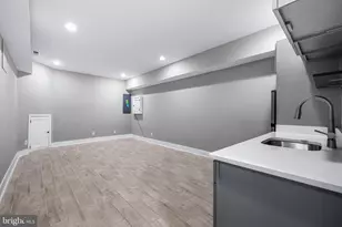 401 S Chester, Baltimore, MD 21231 - Photo 46
